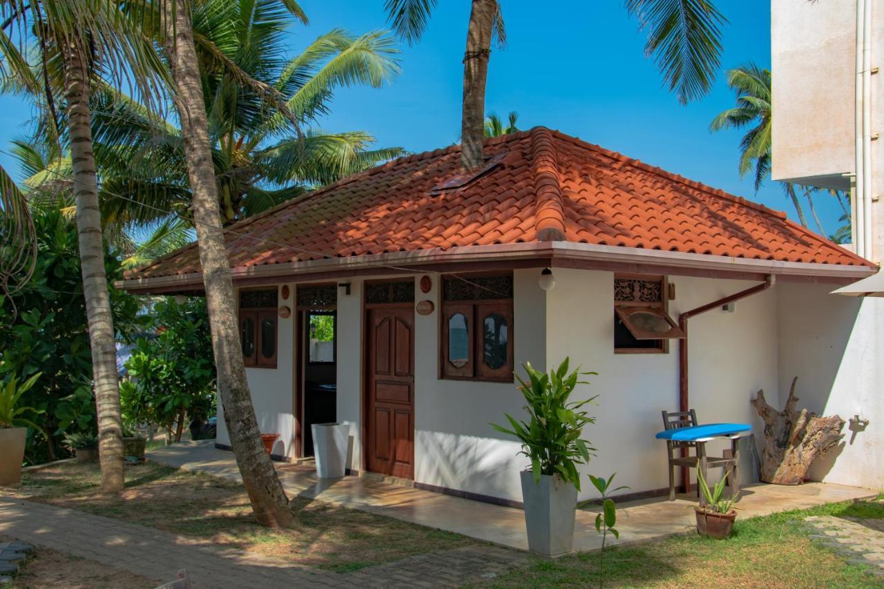 Aussie Swiss Weligama Hotel Ngoại thất bức ảnh