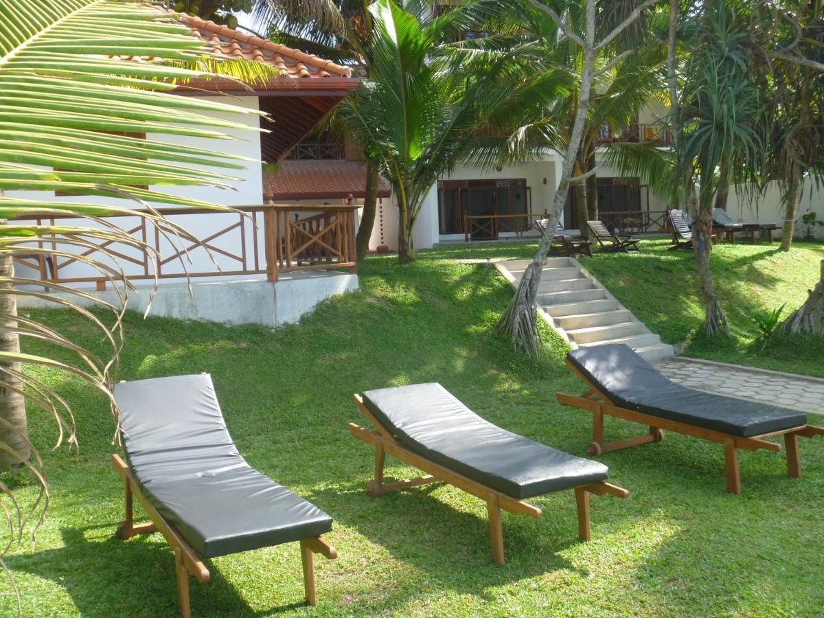 Aussie Swiss Weligama Hotel Ngoại thất bức ảnh