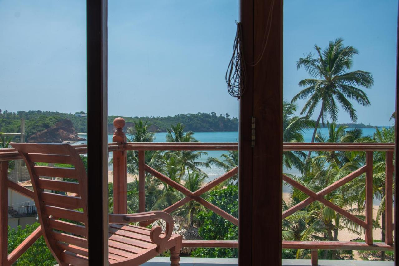 Aussie Swiss Weligama Hotel Ngoại thất bức ảnh